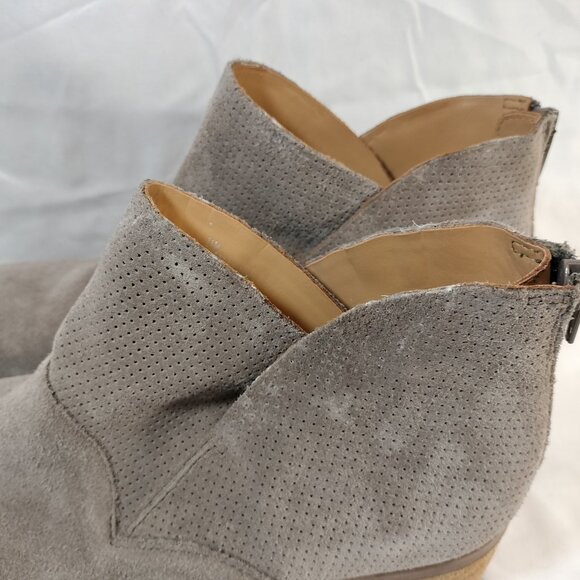 Kork Ease Maldon Suede Curved Bootie in Black - Picture 8 of 8